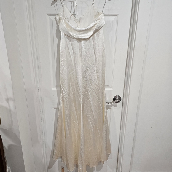 Reformation Oriana Silk Dress - Picture 3 of 7